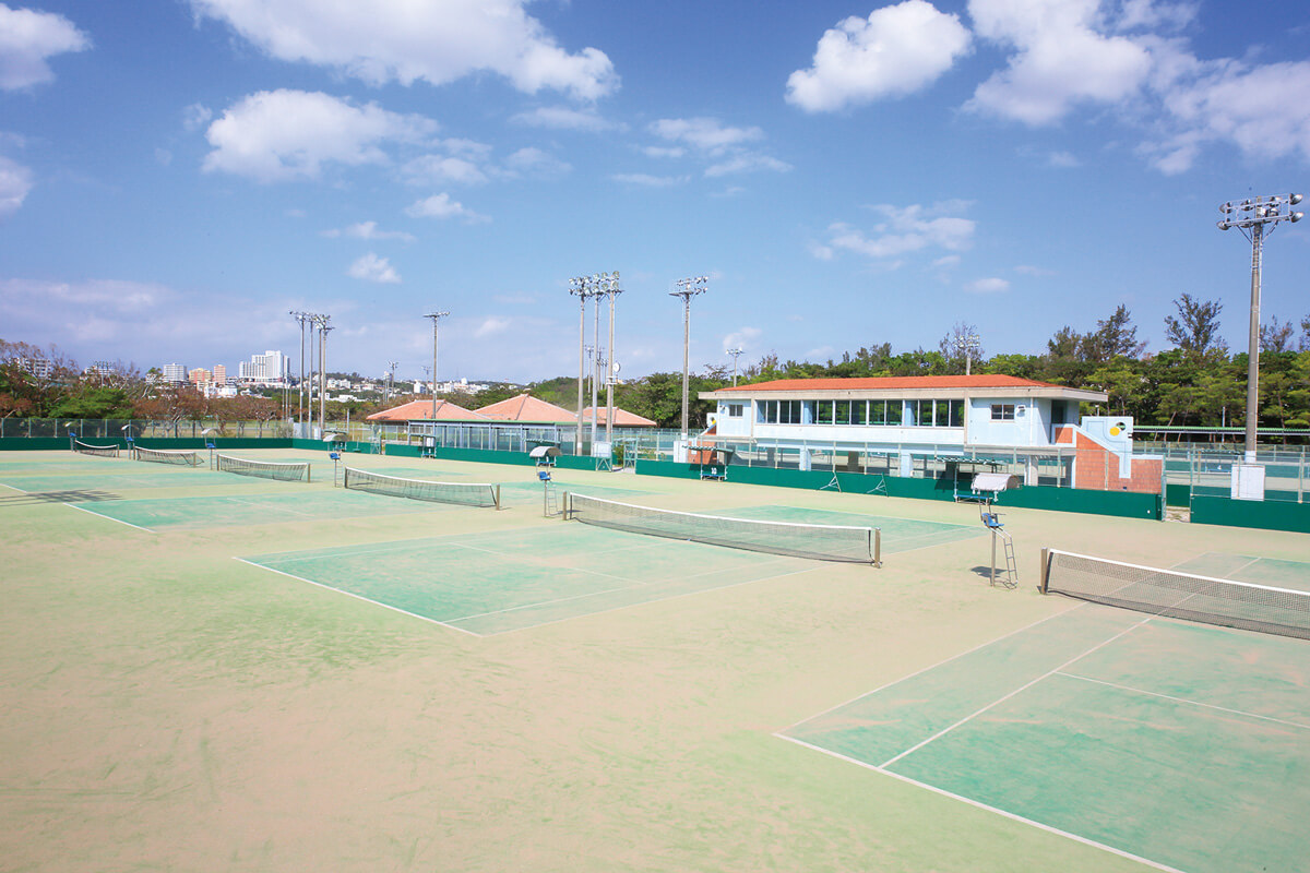 Tennis Court　テニスコート