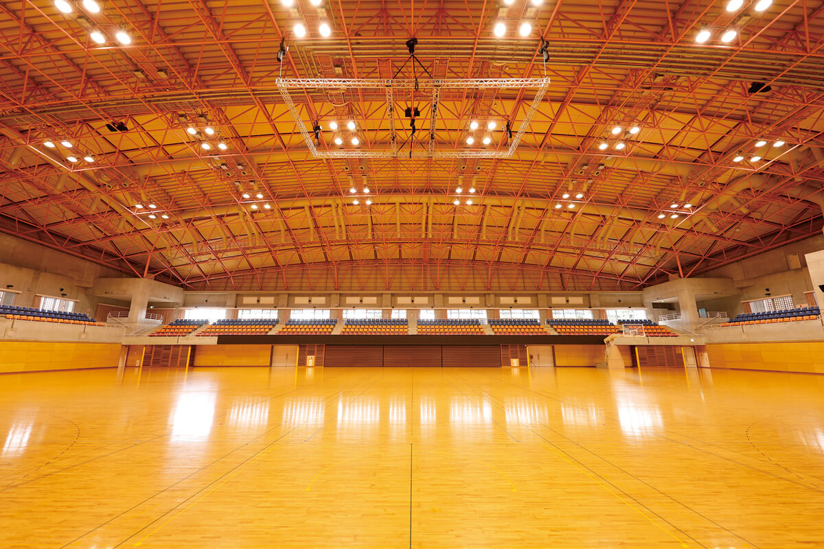 Okinawa City Gymnasium 沖縄市体育館